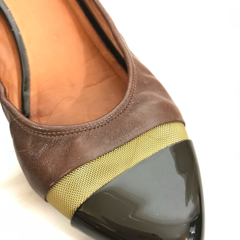 Givenchy Pointed Toe Flats - Picture 2 of 8